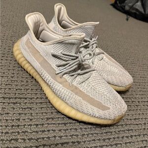 Yeezy Boost 350 V2 “Lundmark”
